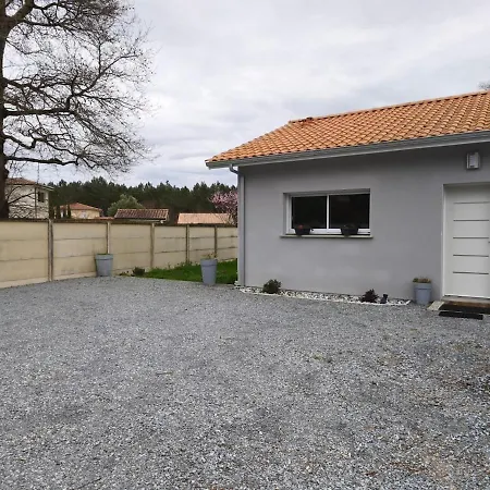 Belle Maison Esprit Loft Avec Terrasse, Parking Et Jardin Clos *