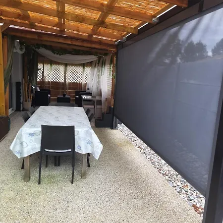 Belle Maison Esprit Loft Avec Terrasse, Parking Et Jardin Clos
