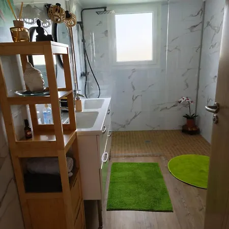 Belle Maison Esprit Loft Avec Terrasse, Parking Et Jardin Clos Prázdninový dům *