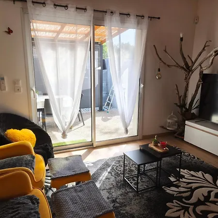 Belle Maison Esprit Loft Avec Terrasse, Parking Et Jardin Clos Ferienhaus *