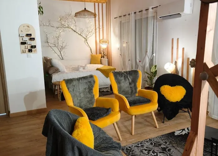 Charming House With Terrace, Parking, And Enclosed Garden Ychoux
